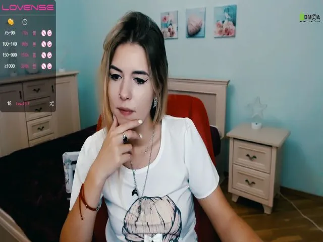 Live sex webcam photo for Alana_Kelly #265096875