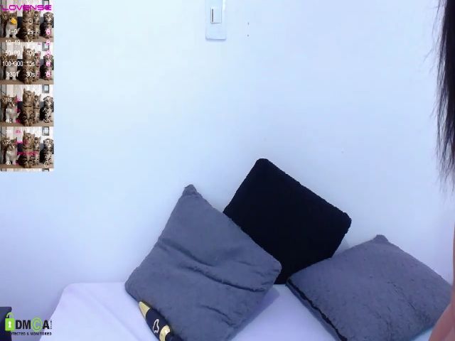 Live sex webcam photo for samanta_simur #264991542