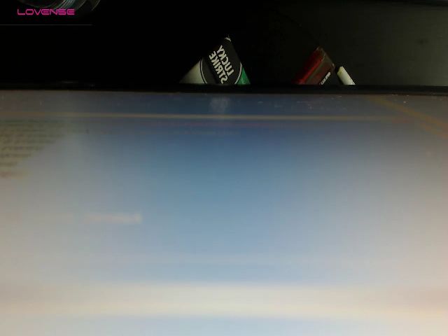 Live sex webcam photo for Shantal_19 #257798597