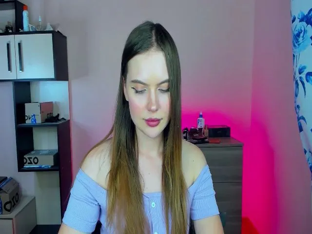 Live sex webcam photo for Daisymarly #255197476