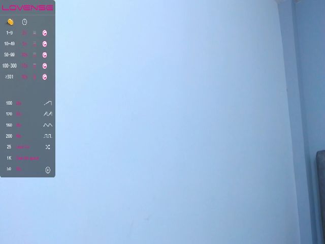 Live sex webcam photo for Alison_hottie #255140099