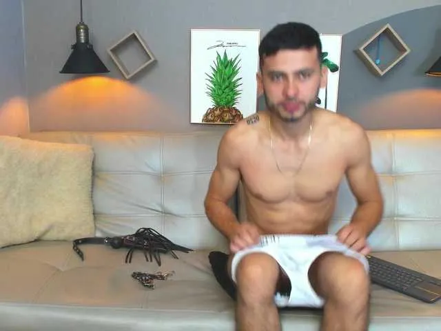 Live sex webcam photo for HotFuckers1 #253069054