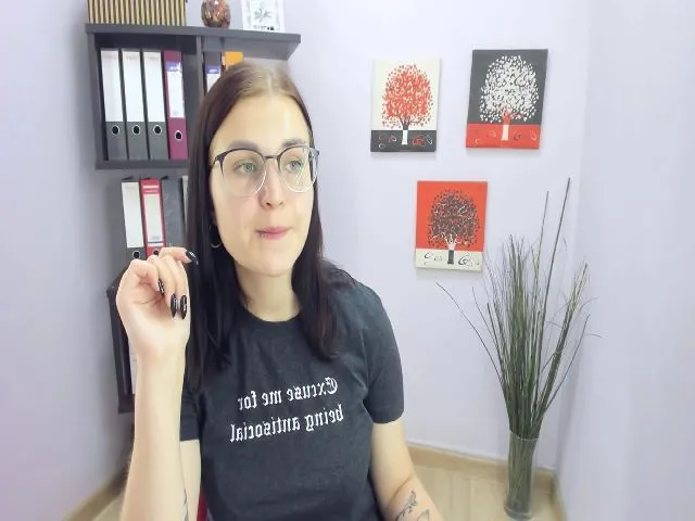 Live sex webcam photo for EvaMild #252937697