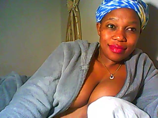 Live sex webcam photo for AfriPrincess #254650868