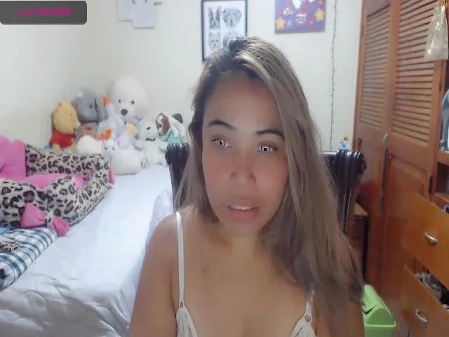 Live sex webcam photo for Meganhill_ #263951611