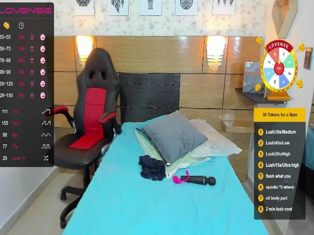 Live sex webcam photo for Kloemss #265055198