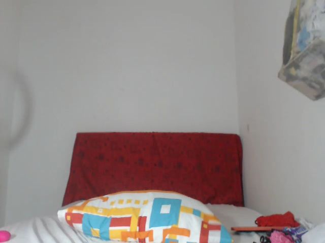 Live sex webcam photo for adrianamilf #257980509