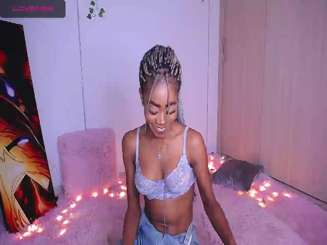 Live sex webcam photo for Aria_brown_ #257114921