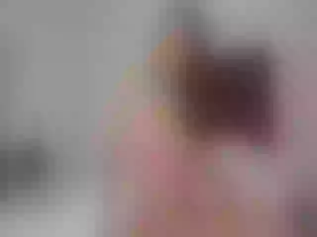 Live sex webcam photo for LittleRed2u #253936660