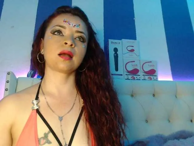 Live sex webcam photo for lucy-hot1 #242214286