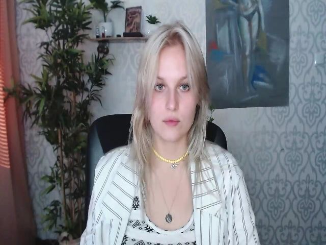 Live sex webcam photo for Dorina_xX #264911994