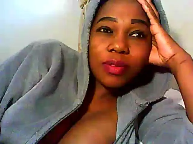 Live sex webcam photo for AfriPrincess #258546188