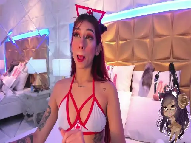 Live sex webcam photo for CandyLaw_ #254483786