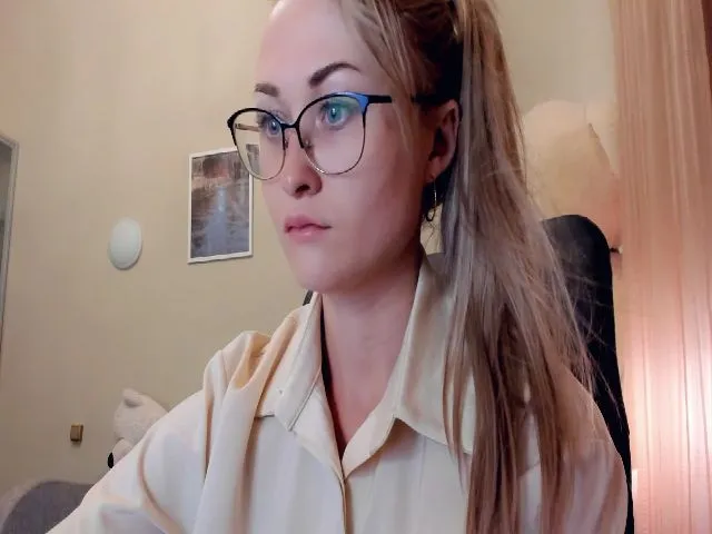 Live sex webcam photo for Mistress_Eva_ #252820725