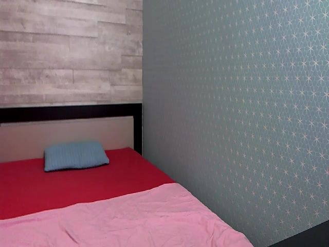 Live sex webcam photo for HugeBoobsErin #265316510