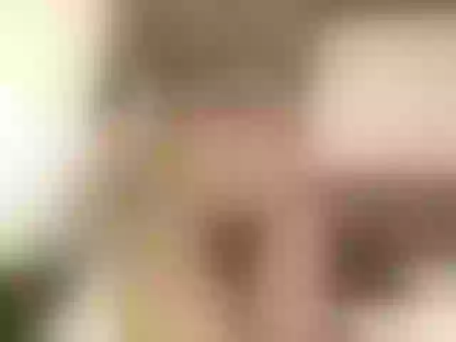 Live sex webcam photo for LindsaySummer #241085606