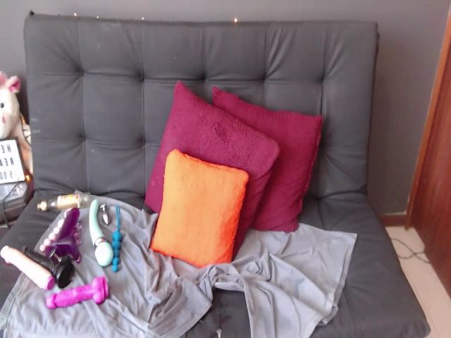 Live sex webcam photo for Latin__curly #262040225