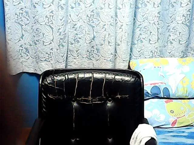 Live sex webcam photo for hOtGranny4u #241376805