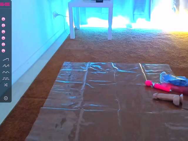 Live sex webcam photo for Violaletta #258382714