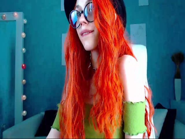 Live sex webcam photo for Shine_Eva #254729542