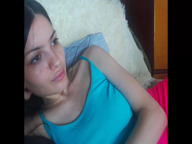 Live sex webcam photo for Snow_Whiteee #254131391