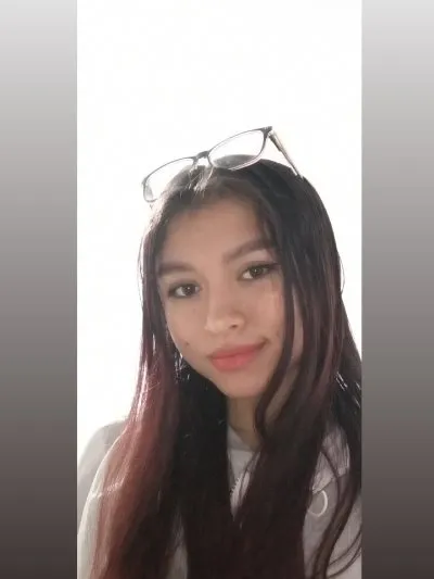 Live sex webcam photo for LUNA_SCOTT1 #241756690