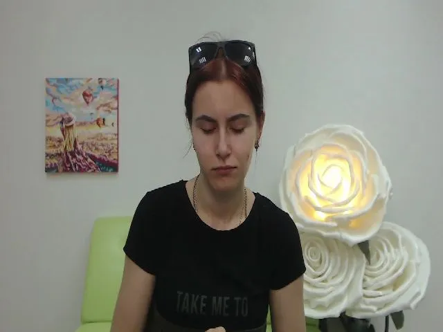 Live sex webcam photo for MollyTravis #262550845