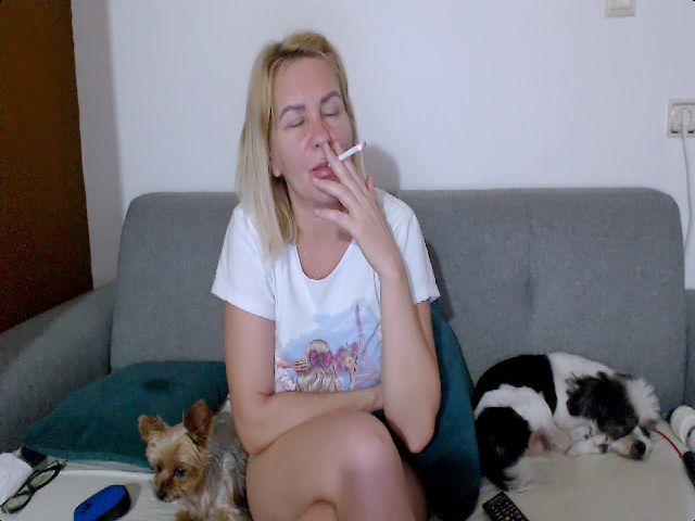 Live sex webcam photo for Stephycute #257693595