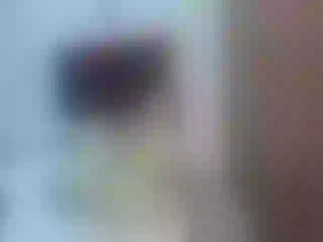 Live sex webcam photo for LittleRed2u #261739187