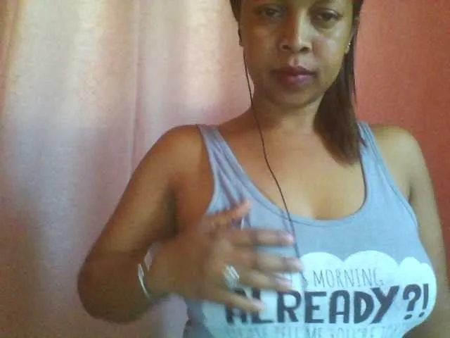 Live sex webcam photo for big-ass-sexy #247328651