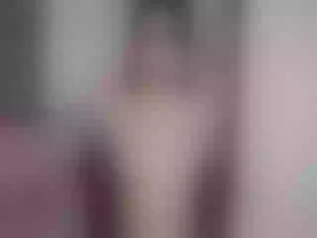 Live sex webcam photo for Noonalatin #256298100