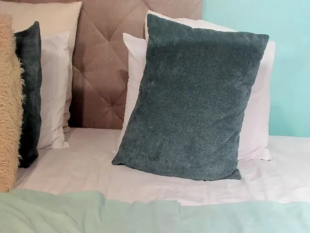 Live sex webcam photo for circenmilen #265476331