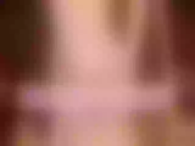 Live sex webcam photo for Angelytaxx #265205336