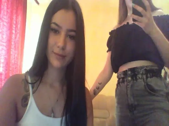 Live sex webcam photo for Your__Fire #254203818