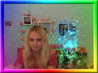 Live sex webcam photo for AnnaHappy18 #240691009