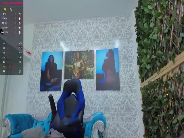 Live sex webcam photo for Katherin_Cruz #260147205