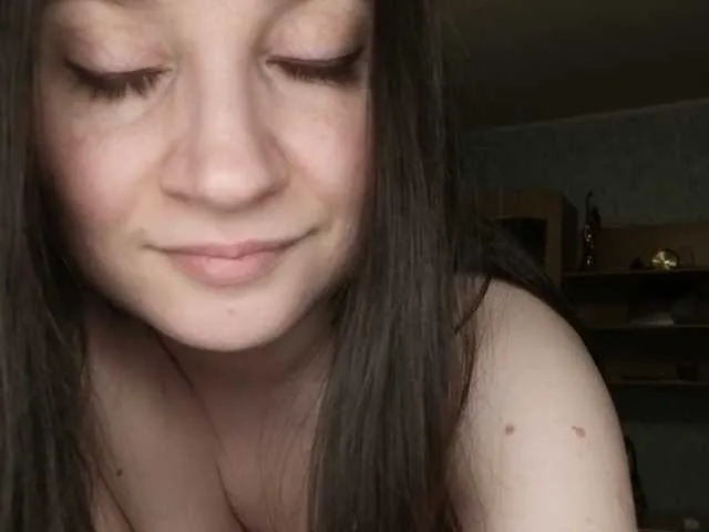 Live sex webcam photo for DianaVishenka #241007324