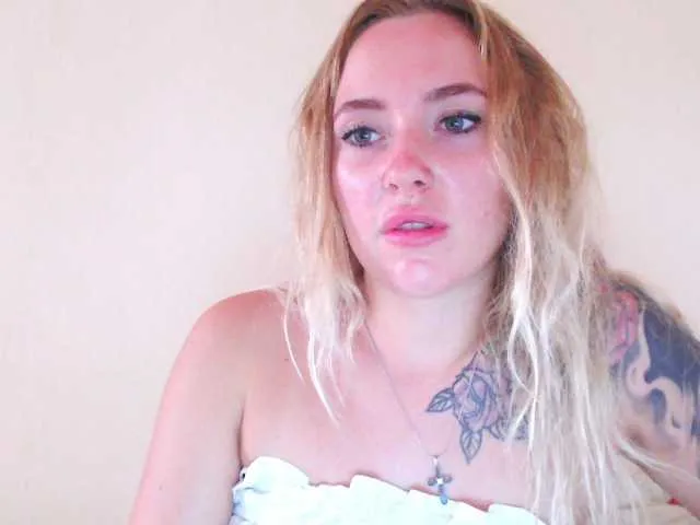 Live sex webcam photo for hibabyhru #249787357