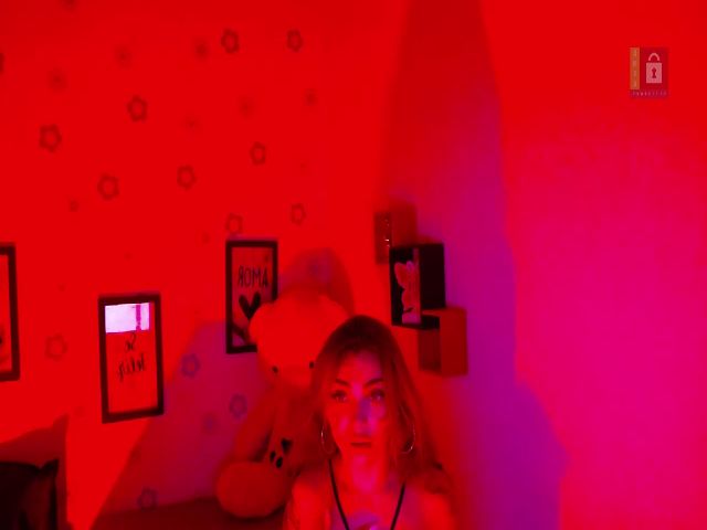 Live sex webcam photo for Alenaa_1 #260673671