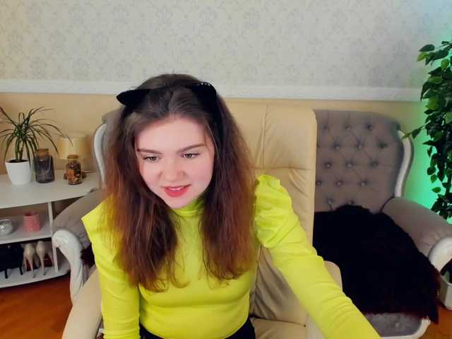 Live sex webcam photo for EliRoks #241287648