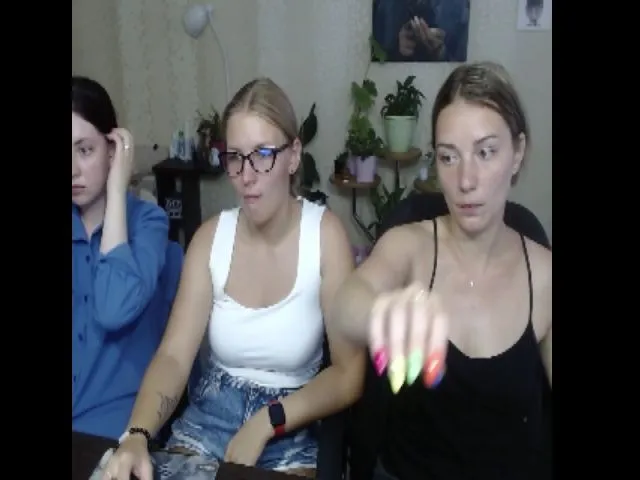 Live sex webcam photo for UrBlack_Kitty #254049594
