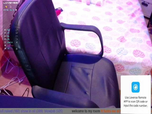 Live sex webcam photo for Sexyalicia4 #255538302