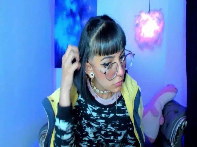 Live sex webcam photo for Angelsiinner #263695415