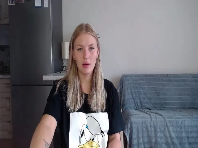 Live sex webcam photo for UrBlack_Kitty #262953083