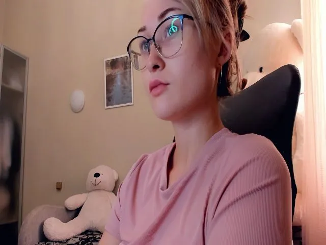 Live sex webcam photo for Mistress_Eva_ #252459367