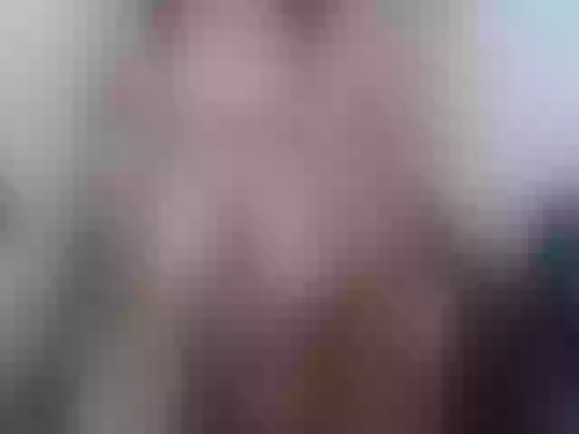 Live sex webcam photo for Fuckontitsaxx #260755518