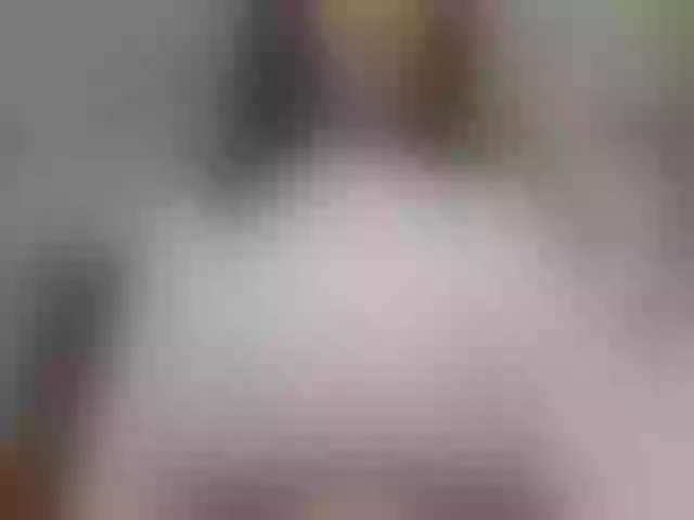 Live sex webcam photo for SexiCanela99 #258288377