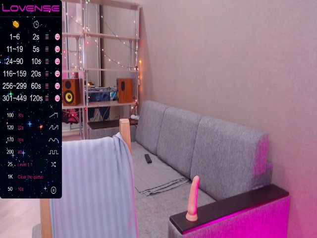 Live sex webcam photo for Rouz_Fox #253050554