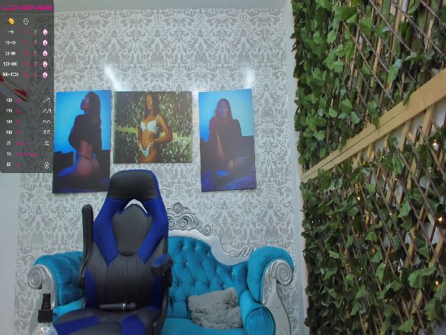 Live sex webcam photo for Katherin_Cruz #255369432