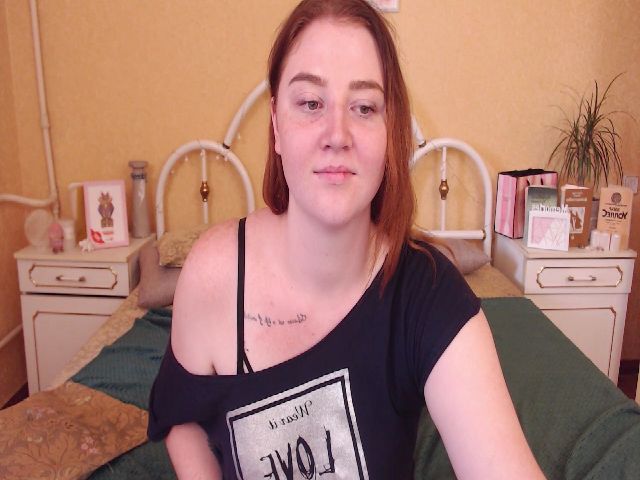 Live sex webcam photo for Lillyloan4u #254778709